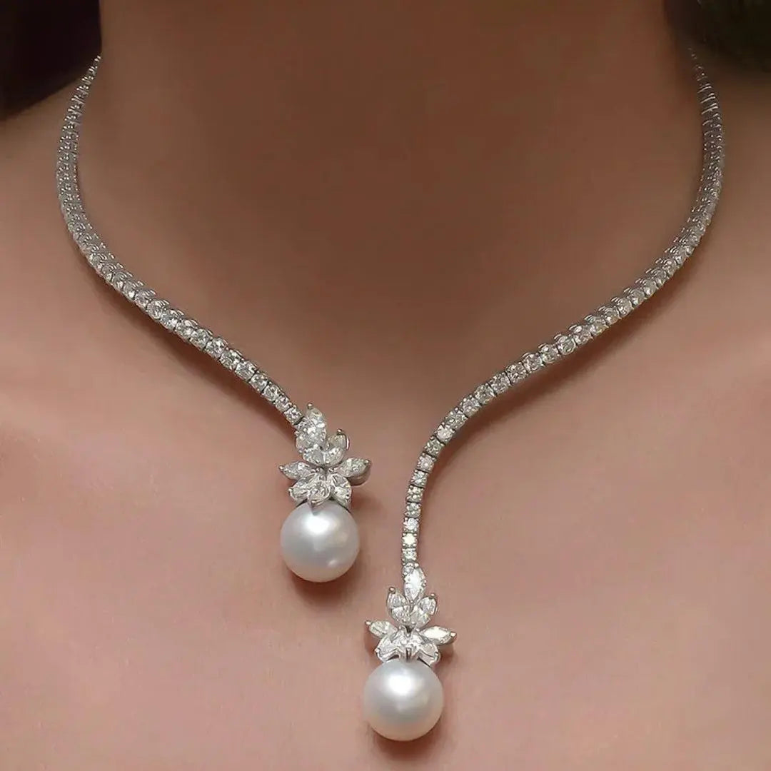 Collana Elegante e Brillante con Margherite in Argento Sterling