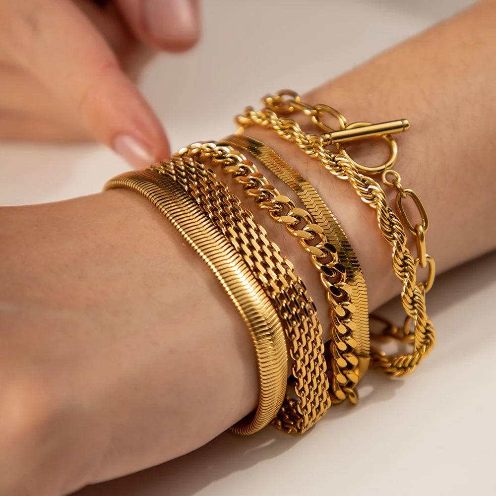 Teresa – Bracciali d'oro con doppia catena.