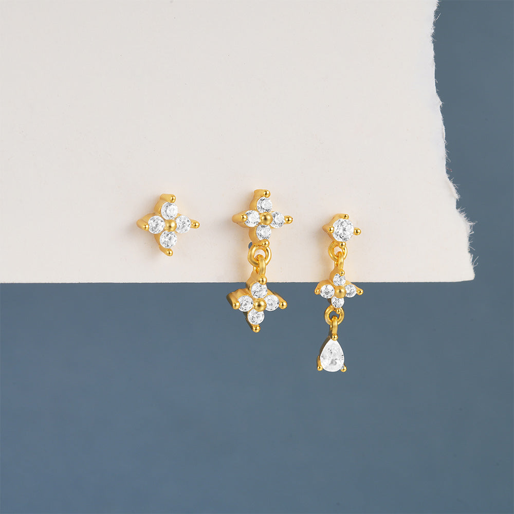 Anika – Orecchini d'oro con movimento discreto.