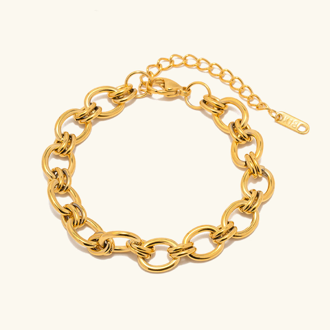 Johanna – Bracciale sottile in oro con dettagli di charm