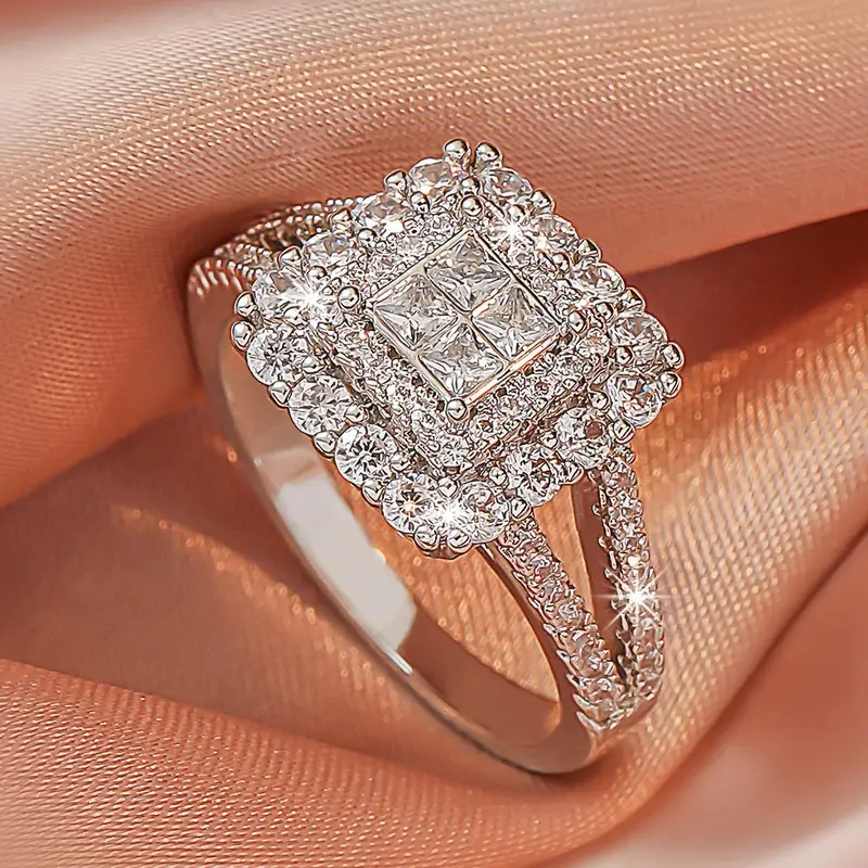 Anello d'Argento con Cubi