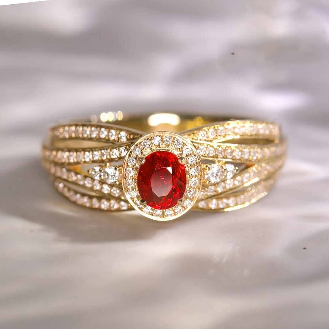 Anello d'Oro a Strati con Luce Rossa