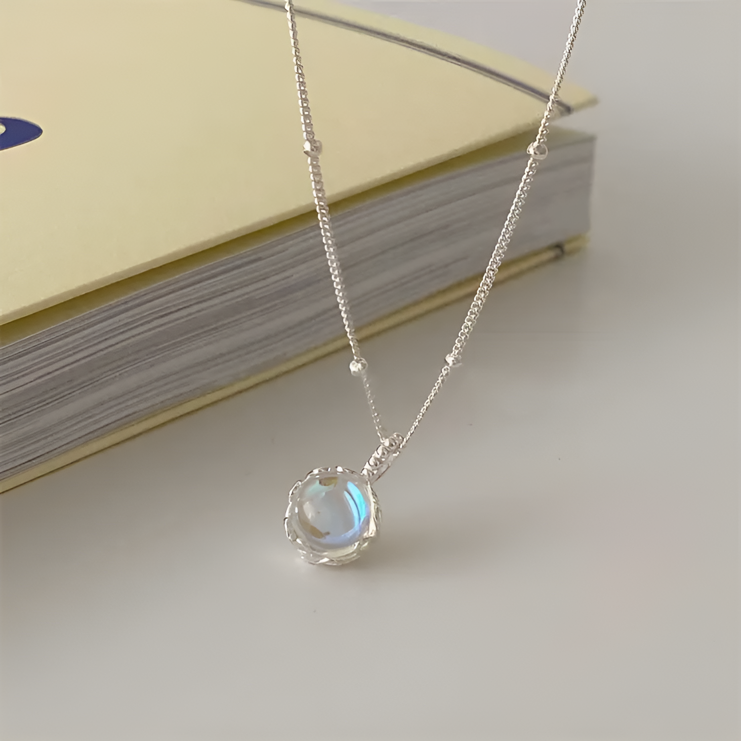 Collana in Pietra di Luna