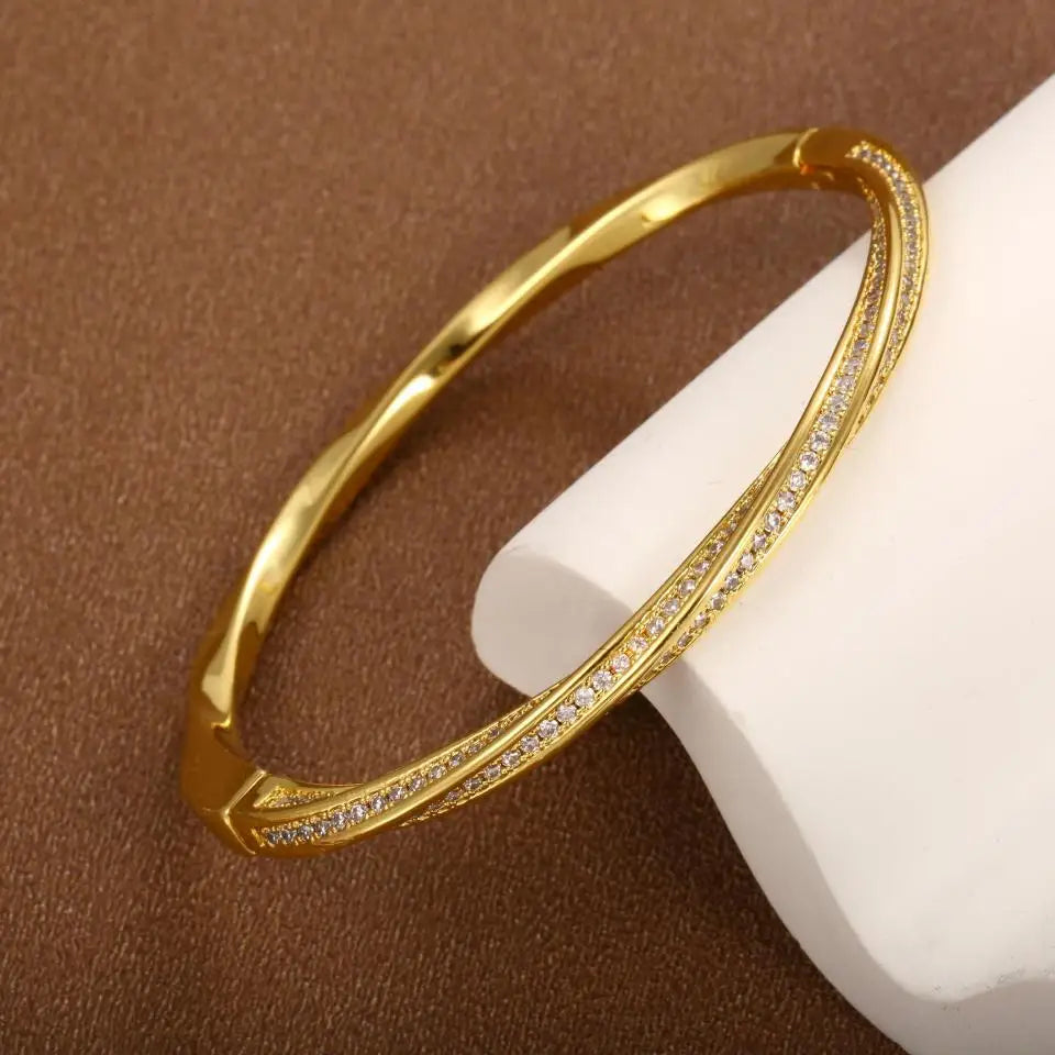 Bracciale elegante in cristallo con due file in oro
