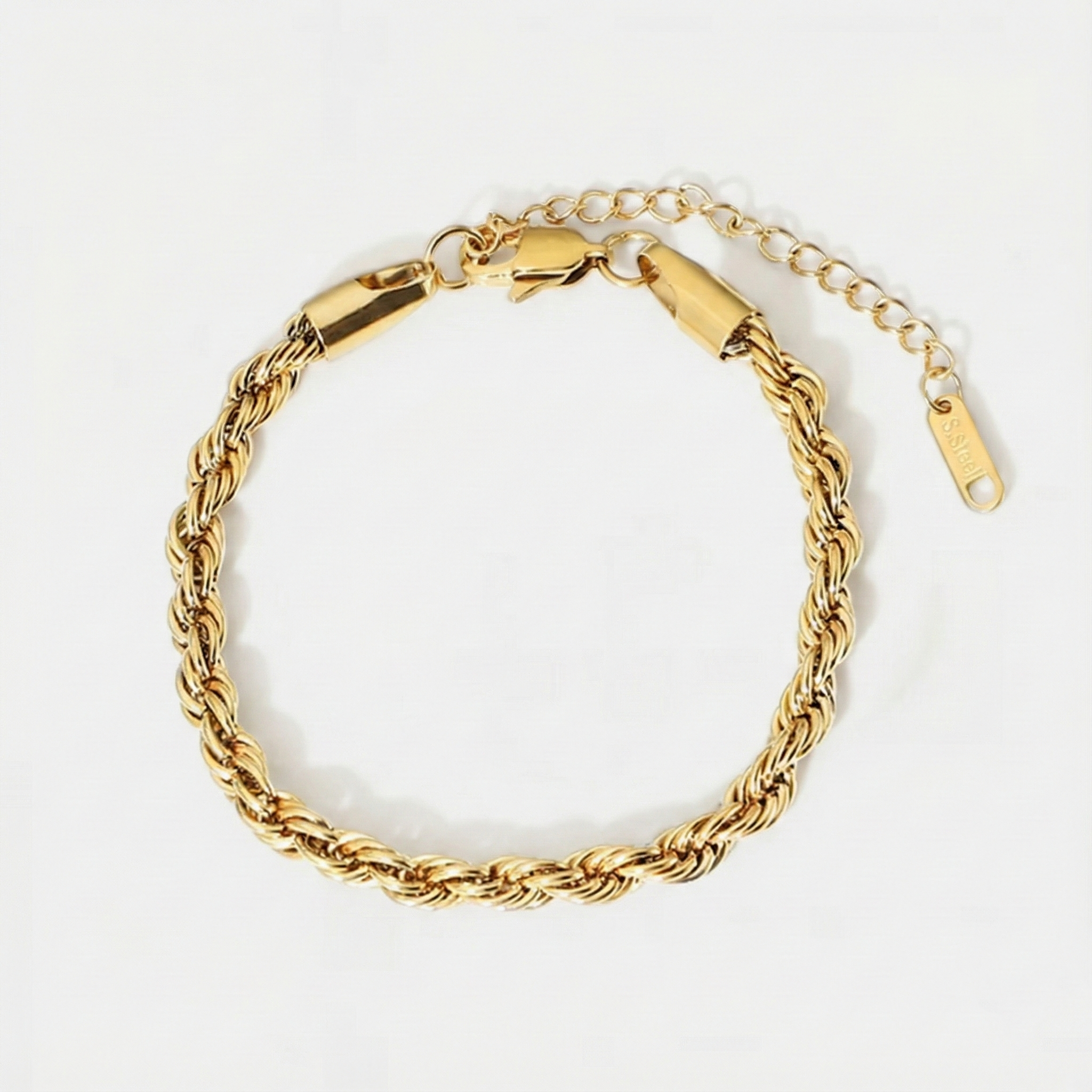 Lena – Bracciale d'oro con struttura sottile in corda